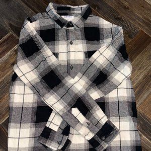 Old Navy Boy's Soft-Brushed Flannel Shirt